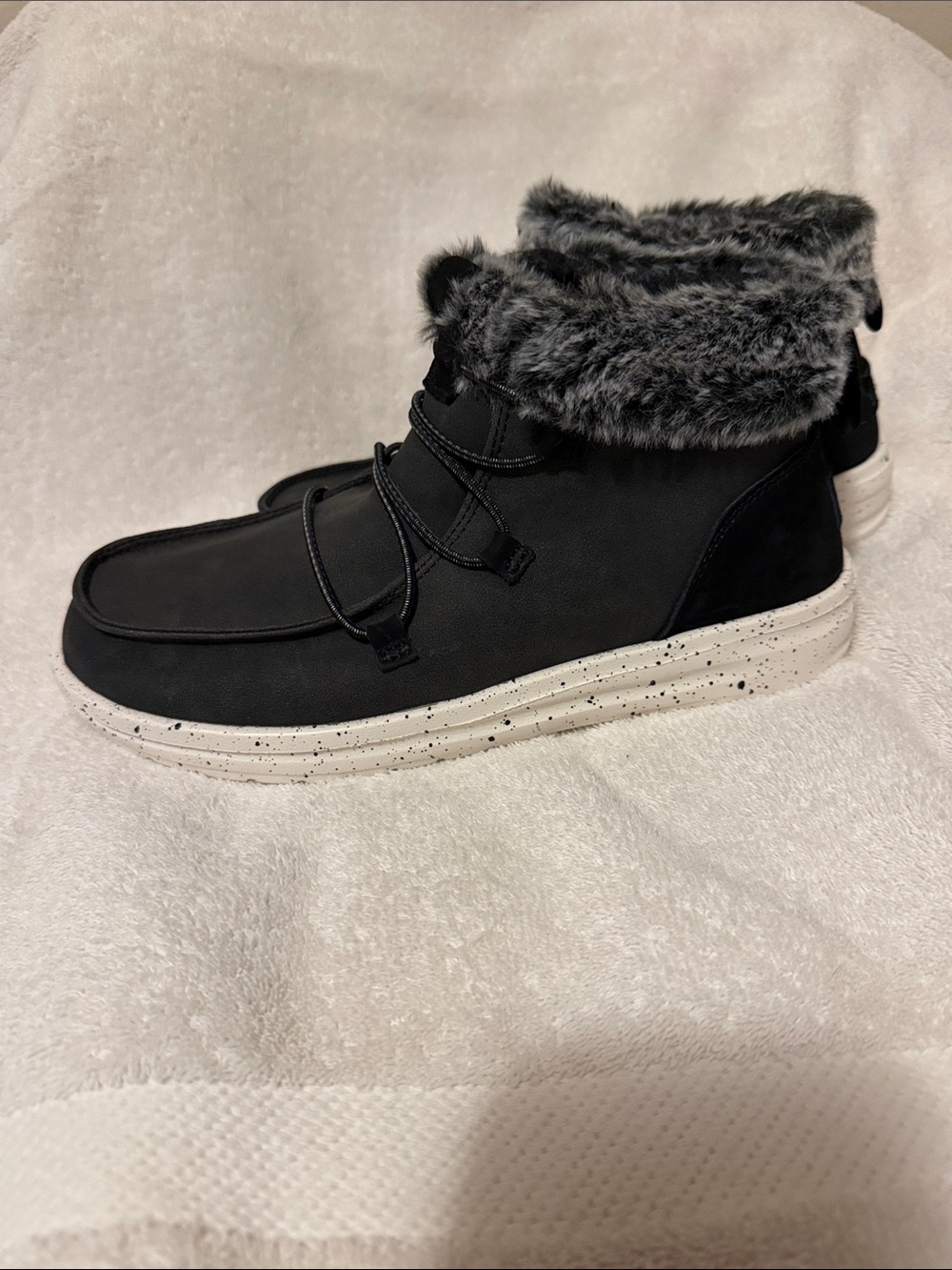 Hey Dude Black Ankle Boots with Gray Faux-Fur Trim - Picture 2 of 6